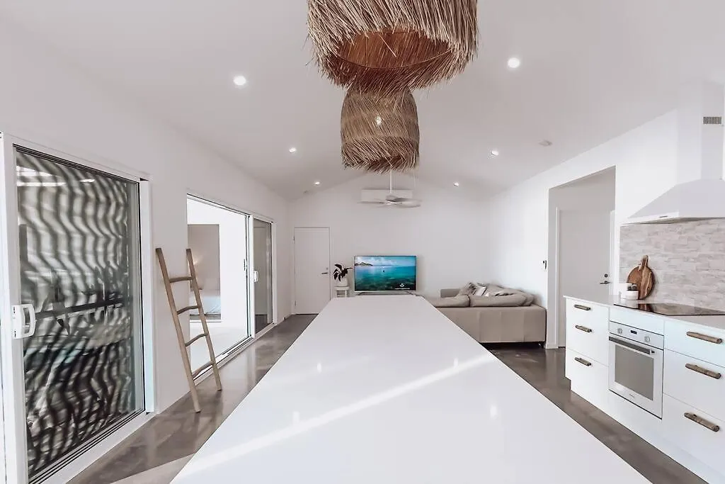 Holiday home Whitcactus Villa Airlie Beach