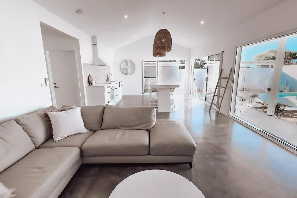 Whitcactus Villa Airlie Beach